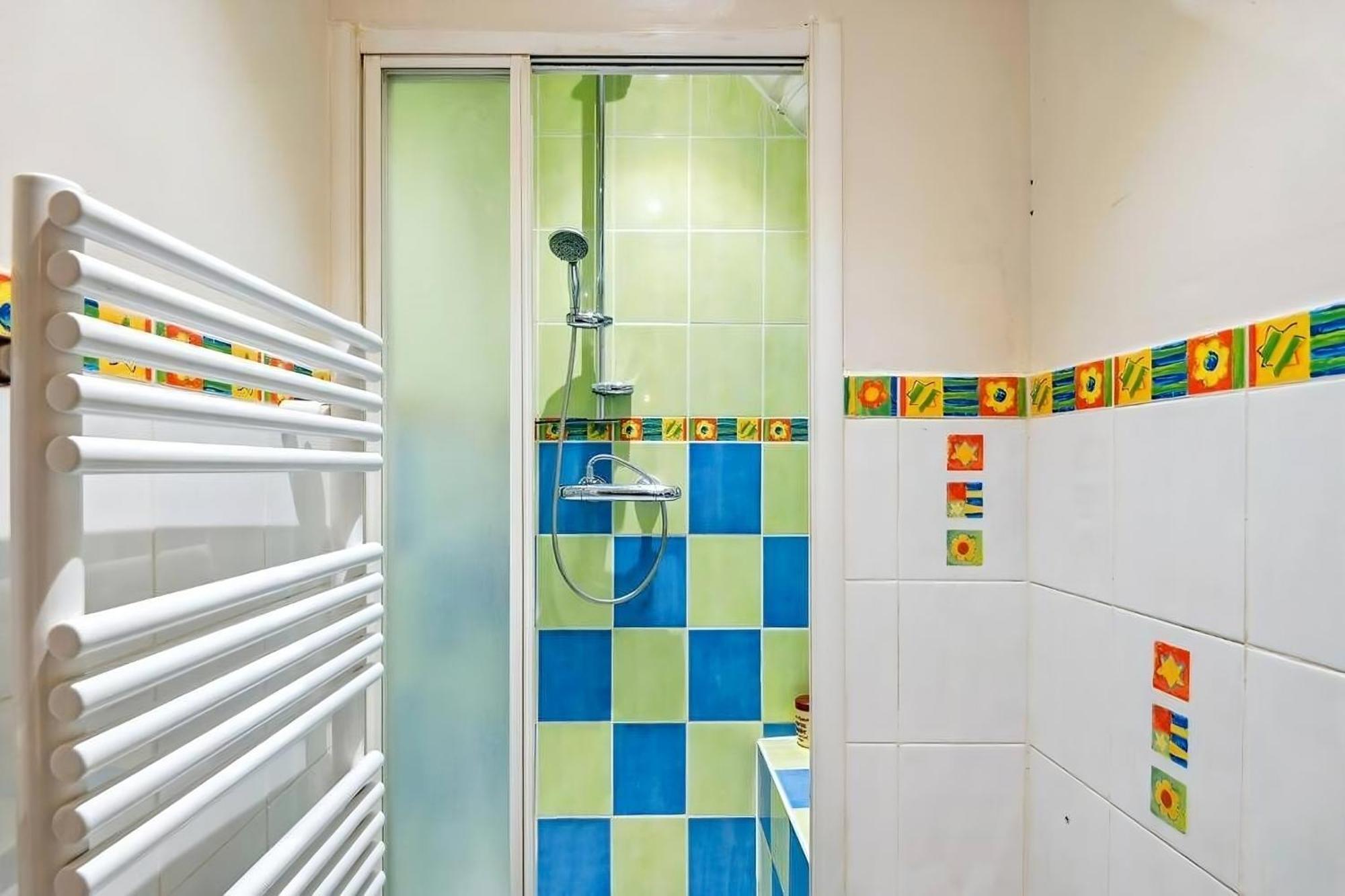 Studio Jaures - Equipped Studio Near Paris With Private Bathroom Montrouge Eksteriør bilde